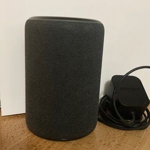 Amazon Echo Plus , Alexa